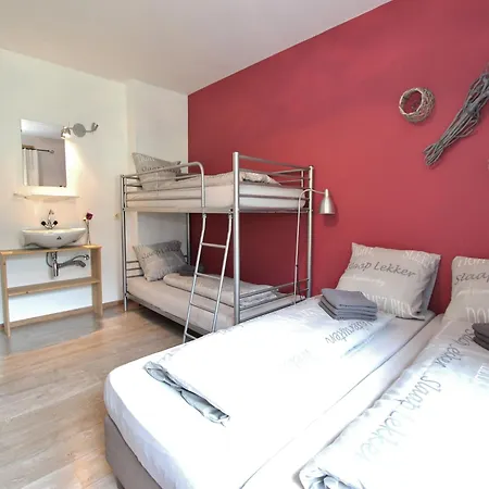 Dağ evi Stylish Holiday Apartment In Leogang Salzburgerland Near Ski Area *