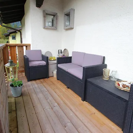 Stylish Holiday Apartment In Leogang Salzburgerland Near Ski Area Dağ evi
