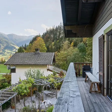 Stylish Holiday Apartment In Leogang Salzburgerland Near Ski Area