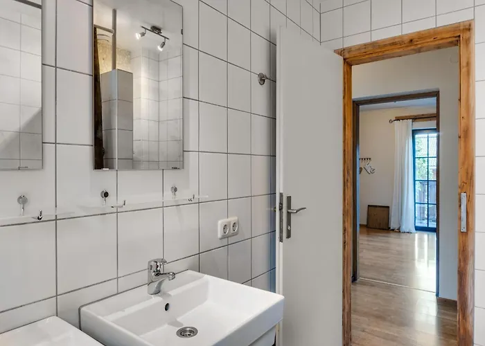 In Area In シャレー